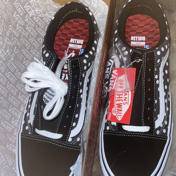 My partner no longer wants these shoes. - Picture 3 of 7